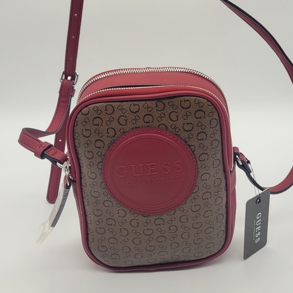 New Guess Crossbody Shoulder Handbag​​​ - Picture 10 of 10